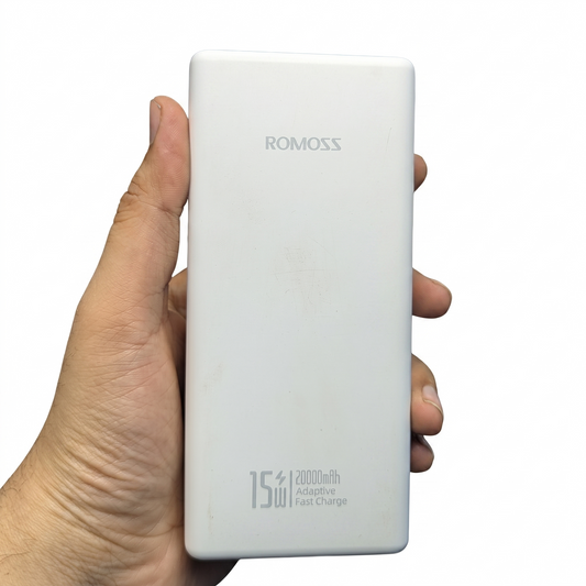 ROMOSS 20000mAh 15W Fast Charging Power Bank.